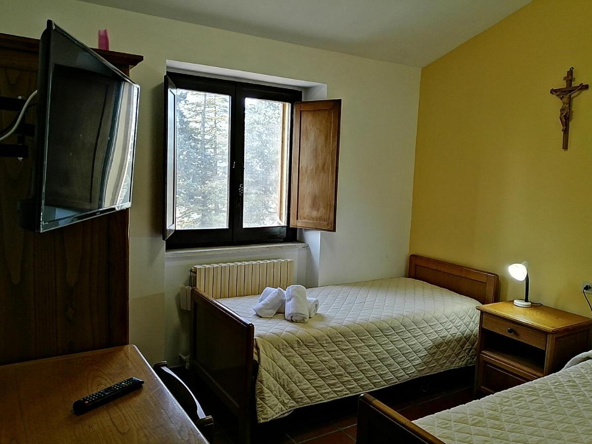 Casa Per Ferie Ulivo D'Assisi Βίλα Εξωτερικό φωτογραφία
